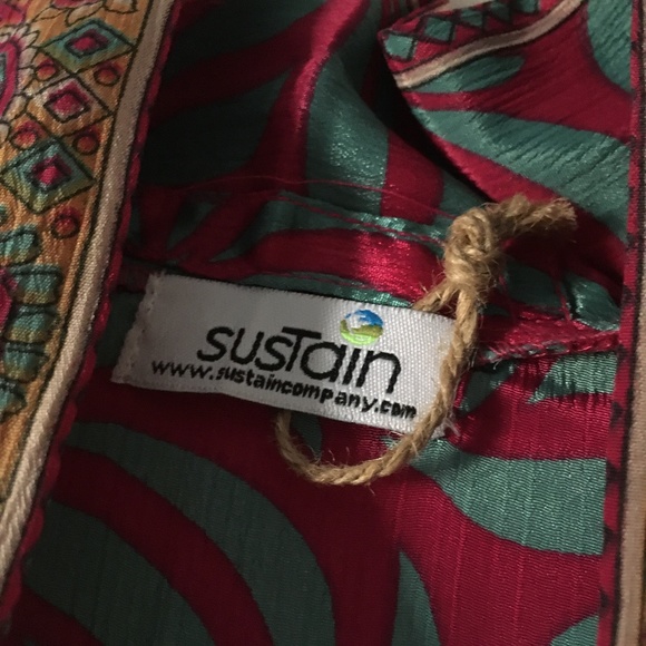 Beautiful SUSTAIN Pure Silk Belted Kimono - Picture 3 of 4